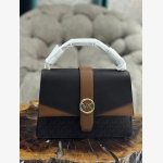 GREENWICH MEDIUM SIGNATURE LOGI SATCHEL