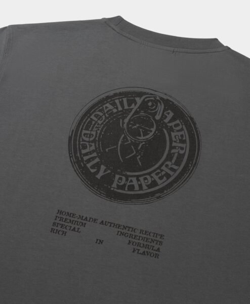 BLACK OYSTER TIN LID T-SHIRT - Image 2