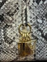 GUESS SATCHEL BAG  ANADELA - Image 4