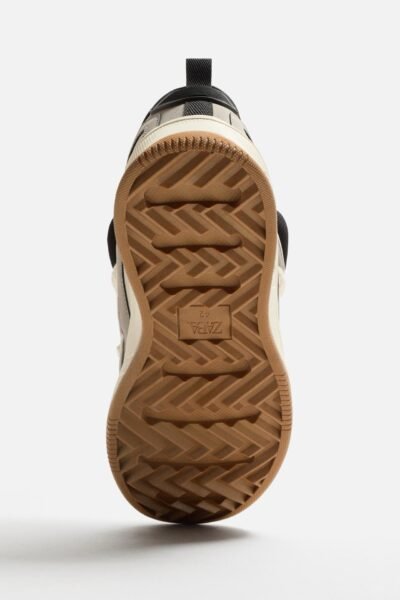 SkATE SNEAKERS - Image 6