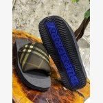 BURBERRY CHECK TREK SLIDES - Image 4