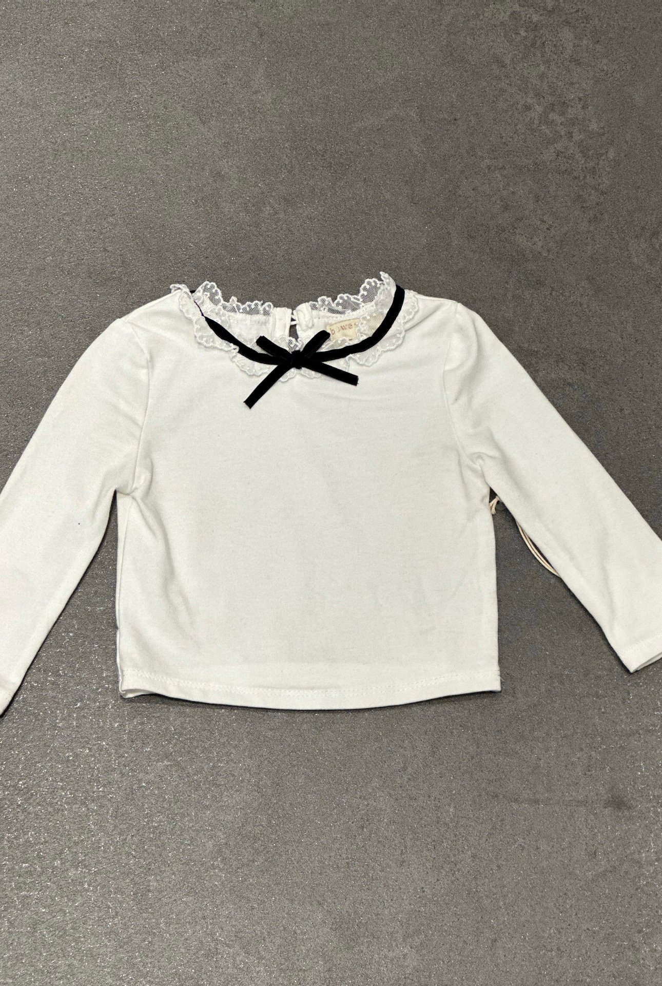 36aec664-cb13-452a-b023-342cd7130b92-4 Girls 3 piece sets - Image 1