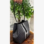 PRATT MEDIUM SIGNATURE LOGO AND METALLIC SHOULDER BAG - Image 4