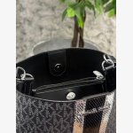 PRATT MEDIUM SIGNATURE LOGO AND METALLIC SHOULDER BAG - Image 3