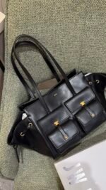 JW PEI - Linda Tote Bag - Black - Image 5