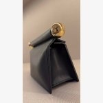 HOLLY LEAF CHARM CLUTCH BAG - Image 5