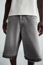 BAGGY FIT DENIM BERMUDA SHORTS - Image 3