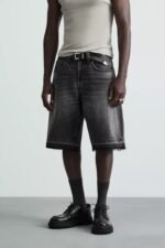 BAGGY FIT DENIM BERMUDA SHORTS - Image 3