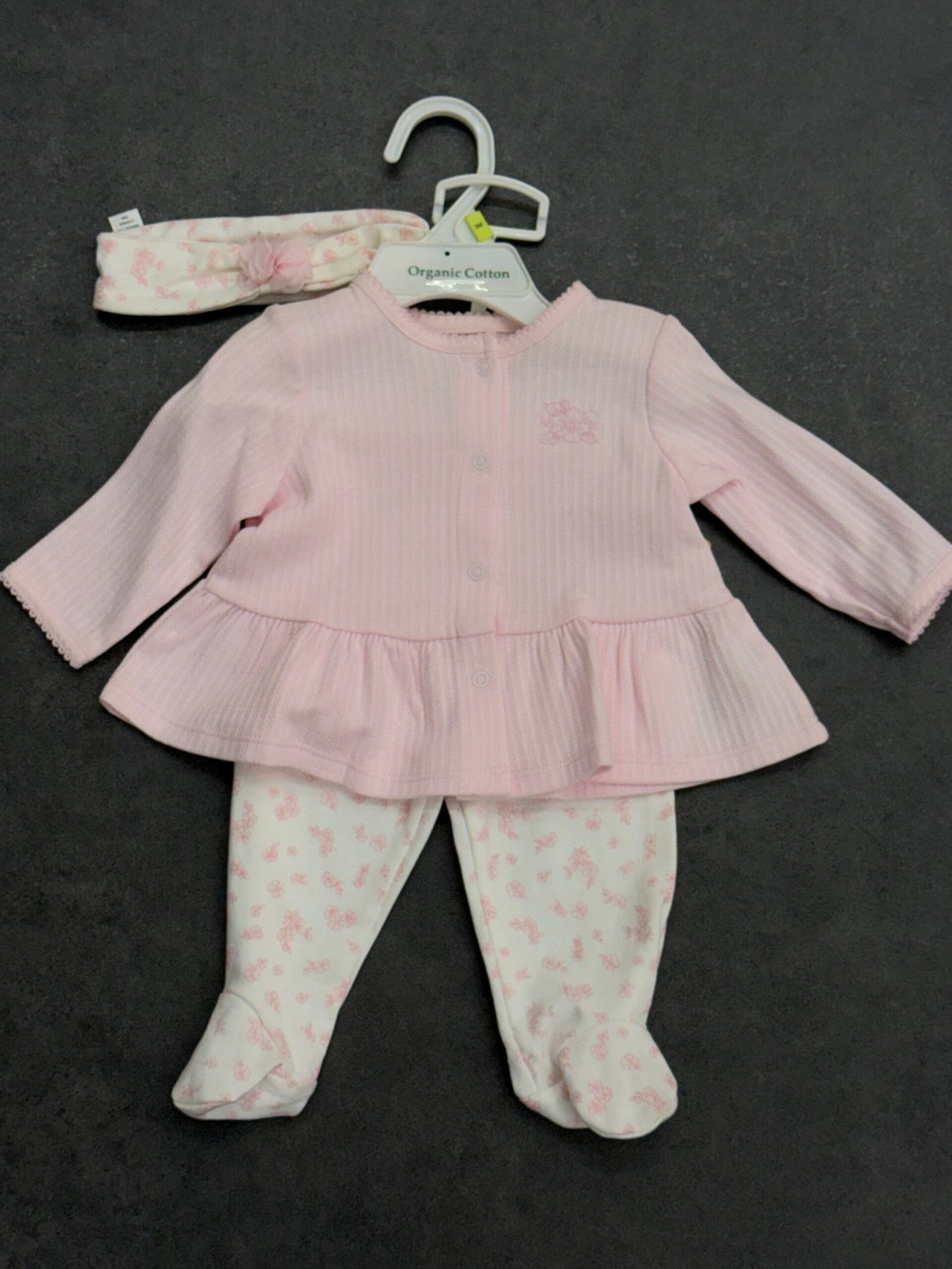 img_0098-3 Three-piece clothing set - Image 1