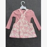Two-piece coordinated clothing set - Image 2