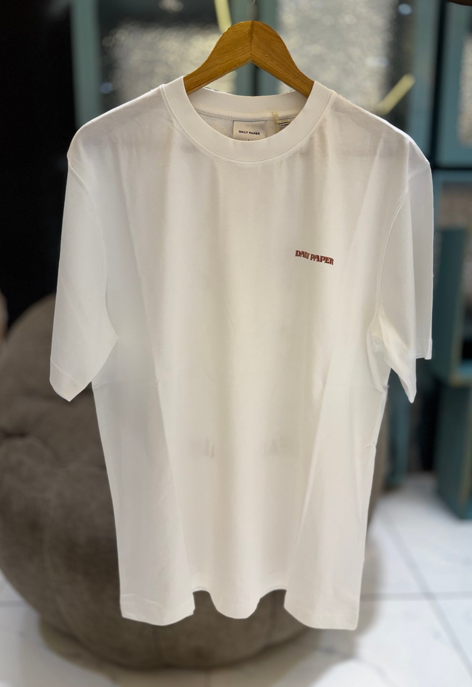 img_0750-2 WHITE SAFARI RALLY SS T-SHIRT - Image 1