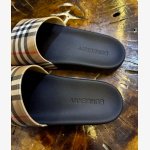 BURBERRY FURLEY VINTAGE CHECK SLIDE - Image 6