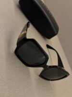 VERSACE -Medusa Oversized Square Sunglasses - Image 3