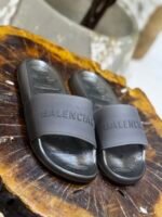 LOGO EMBOSSED RUBBER POOL SLIDE