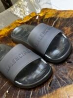 LOGO EMBOSSED RUBBER POOL SLIDE - Image 3