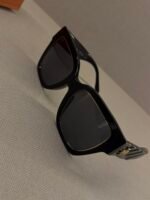 TORY BURCH-Kira Sunglasses in Acetate - Image 3