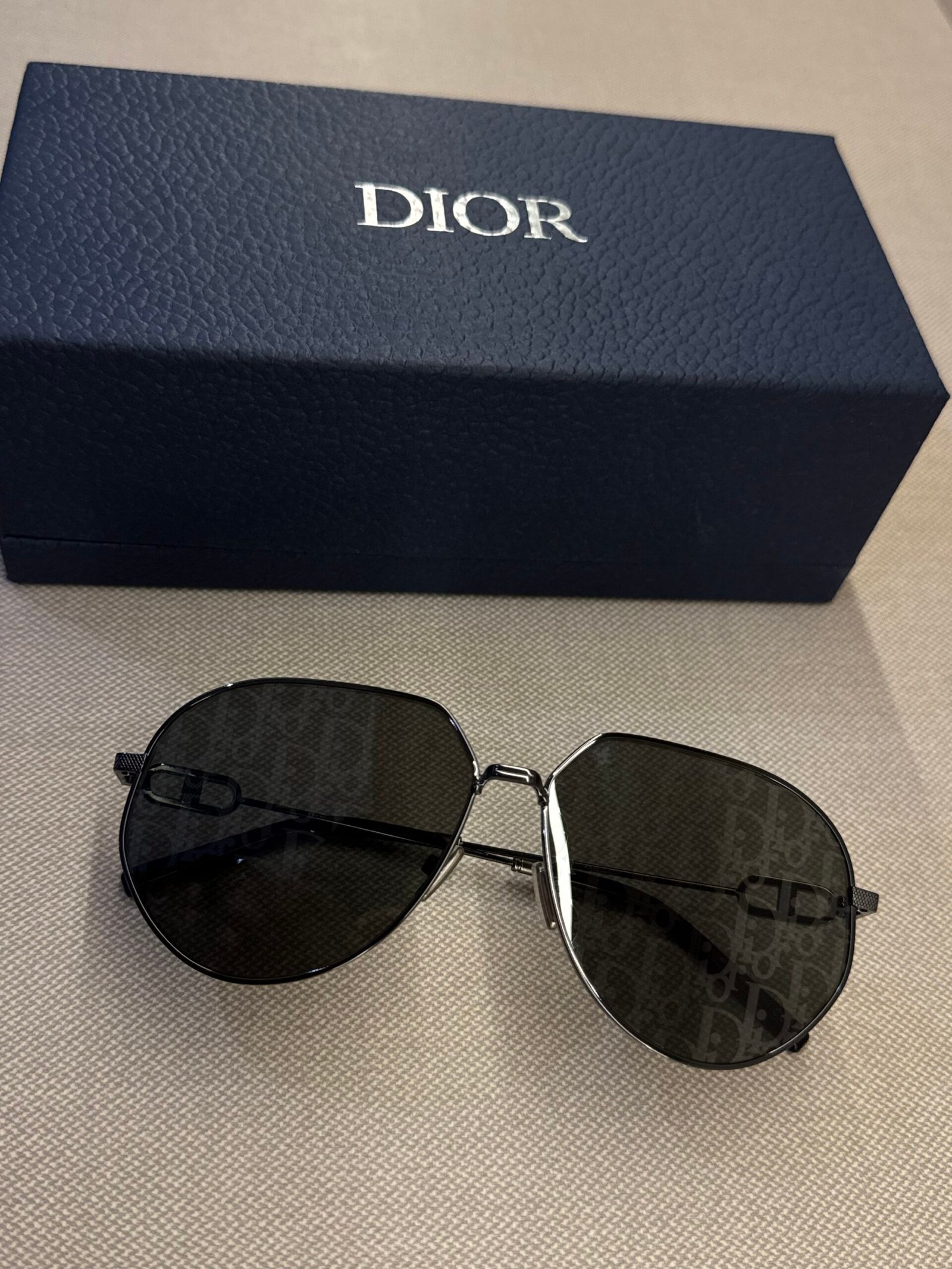 img_1045 Dior - Sunglasses - CD Link A1U - Gunmetal Gray - Dior Eyewear - Image 1