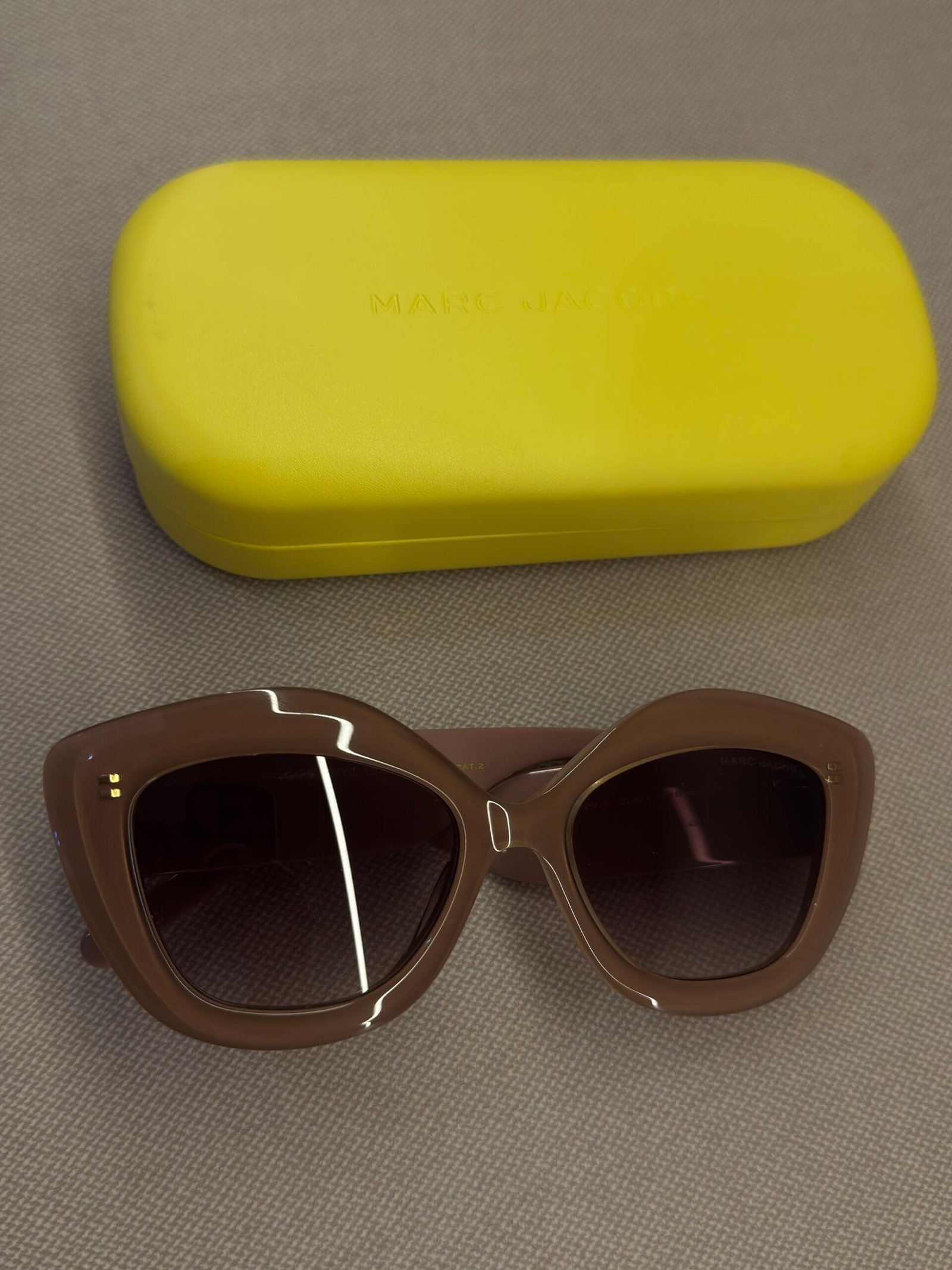 img_1050 MARC JACOBS-Women's Round Sunglasses - Image 1