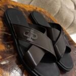 CROSS SANDALS