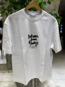 TEXTURED SLOGAN T-SHIRT