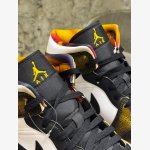 AIR JORDAN 1 MID SE- ON SALE - Image 5