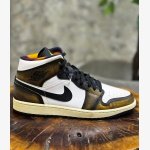 AIR JORDAN 1 MID SE- ON SALE - Image 3
