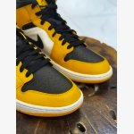 AIR JORDAN 1 MID - Image 4