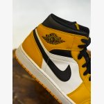 AIR JORDAN 1 MID - Image 5