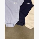3 piece Baby bodysuit - Image 2