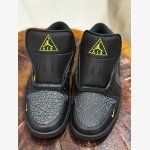 AIR JORDAN 1 LOW SE - Image 2