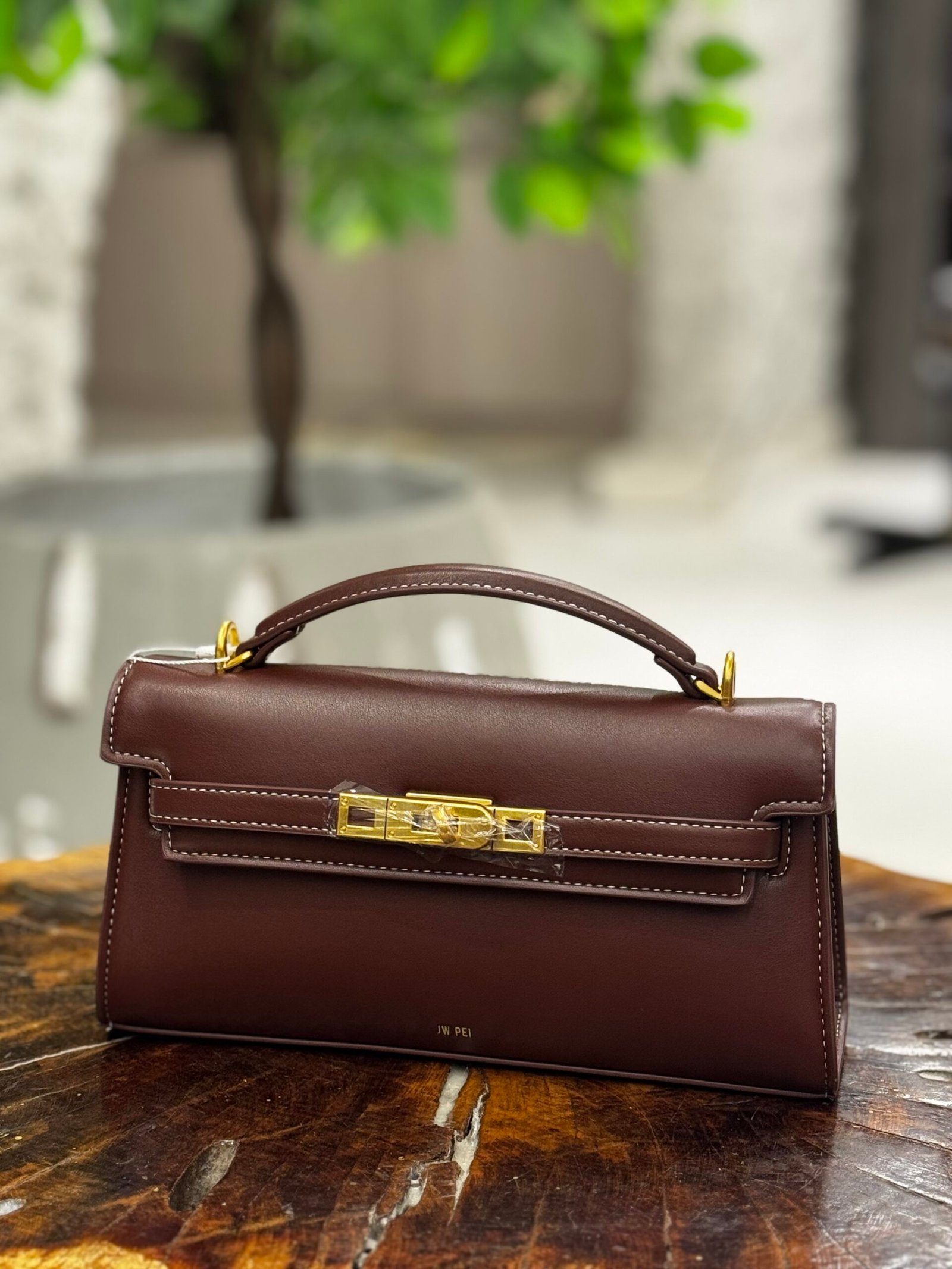 img_3986 NOOR TOP HANDLE BAG - Image 1
