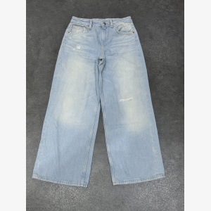 Relaxed Fit Jeans