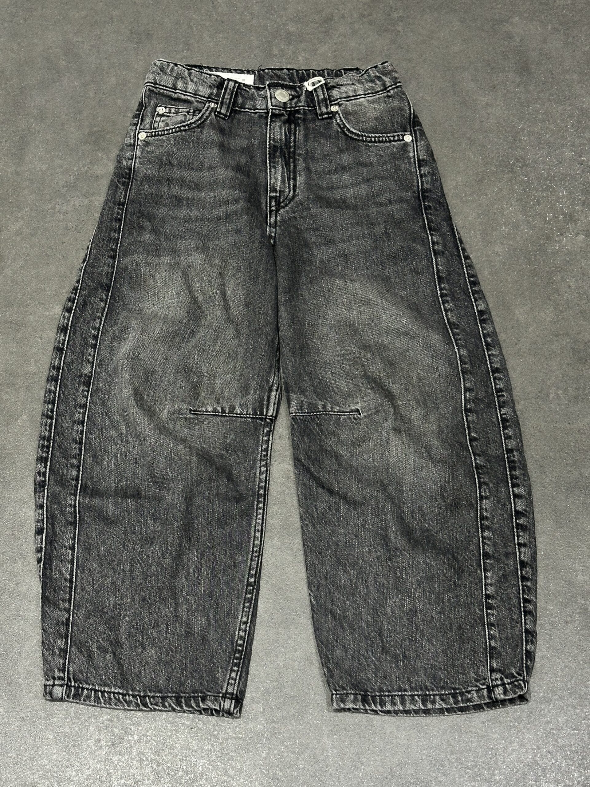 img_8068-1 Zara Grey High-Waisted Barrel Balloon Jeans - Image 1
