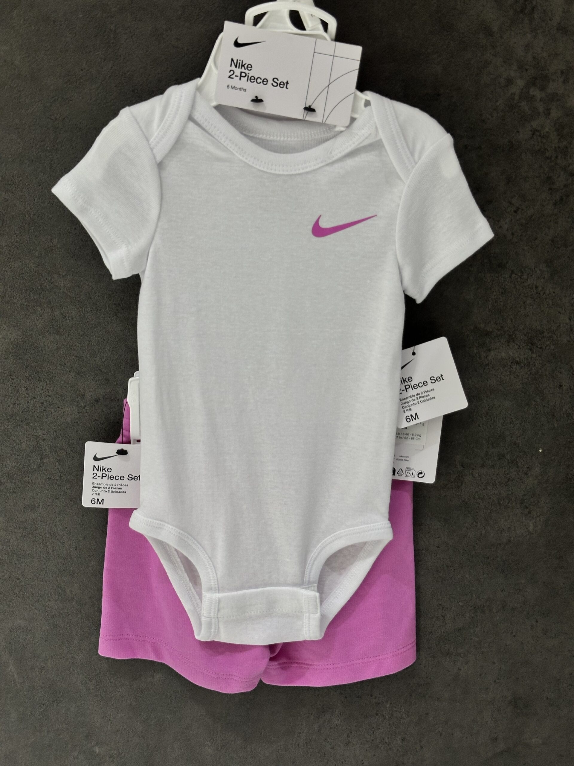 img_8671-3 Nike Baby 2-Piece Outfit Set - Image 1
