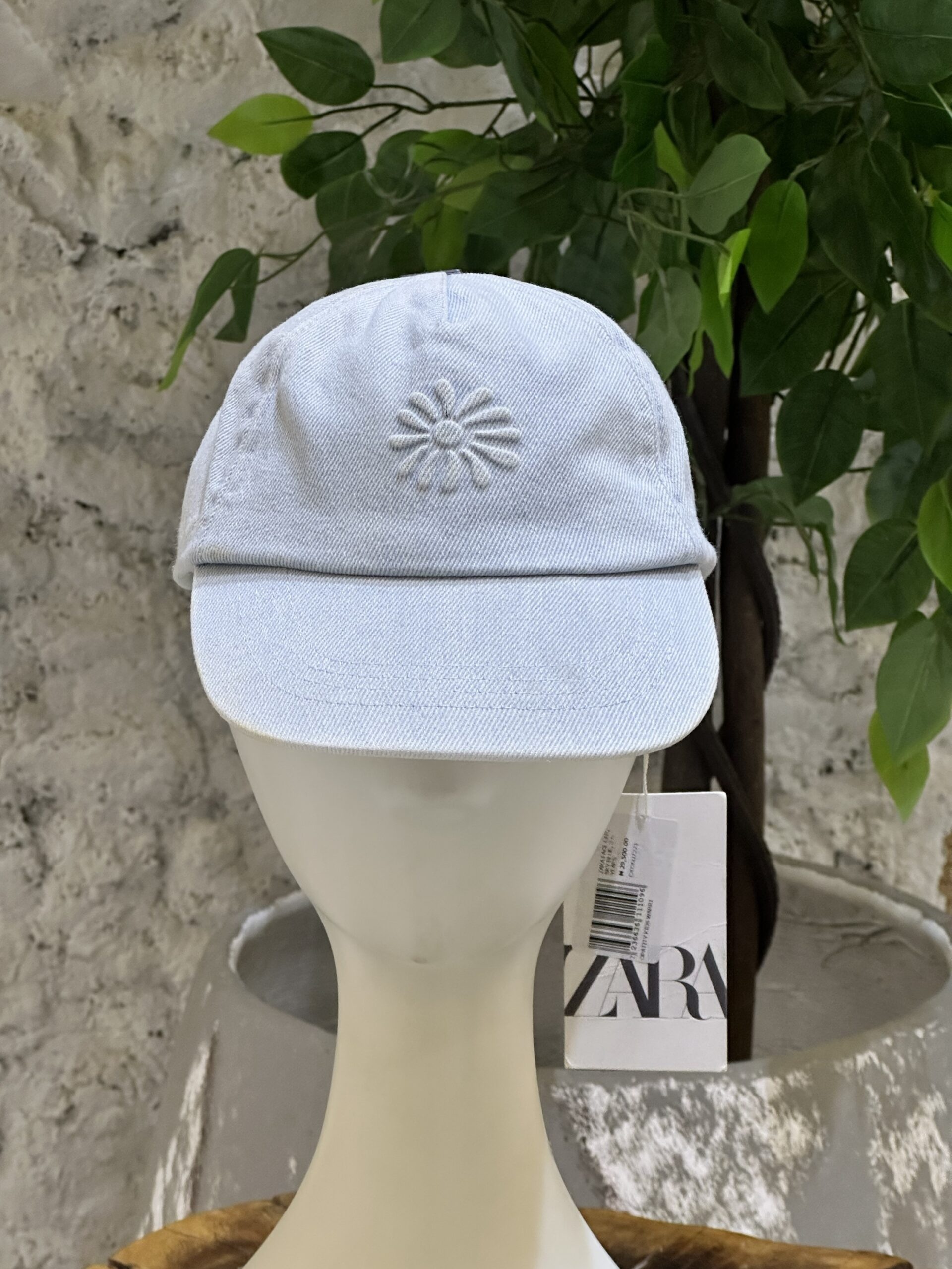 img_8782 Zara Kids embroidered denim baseball cap - Image 1
