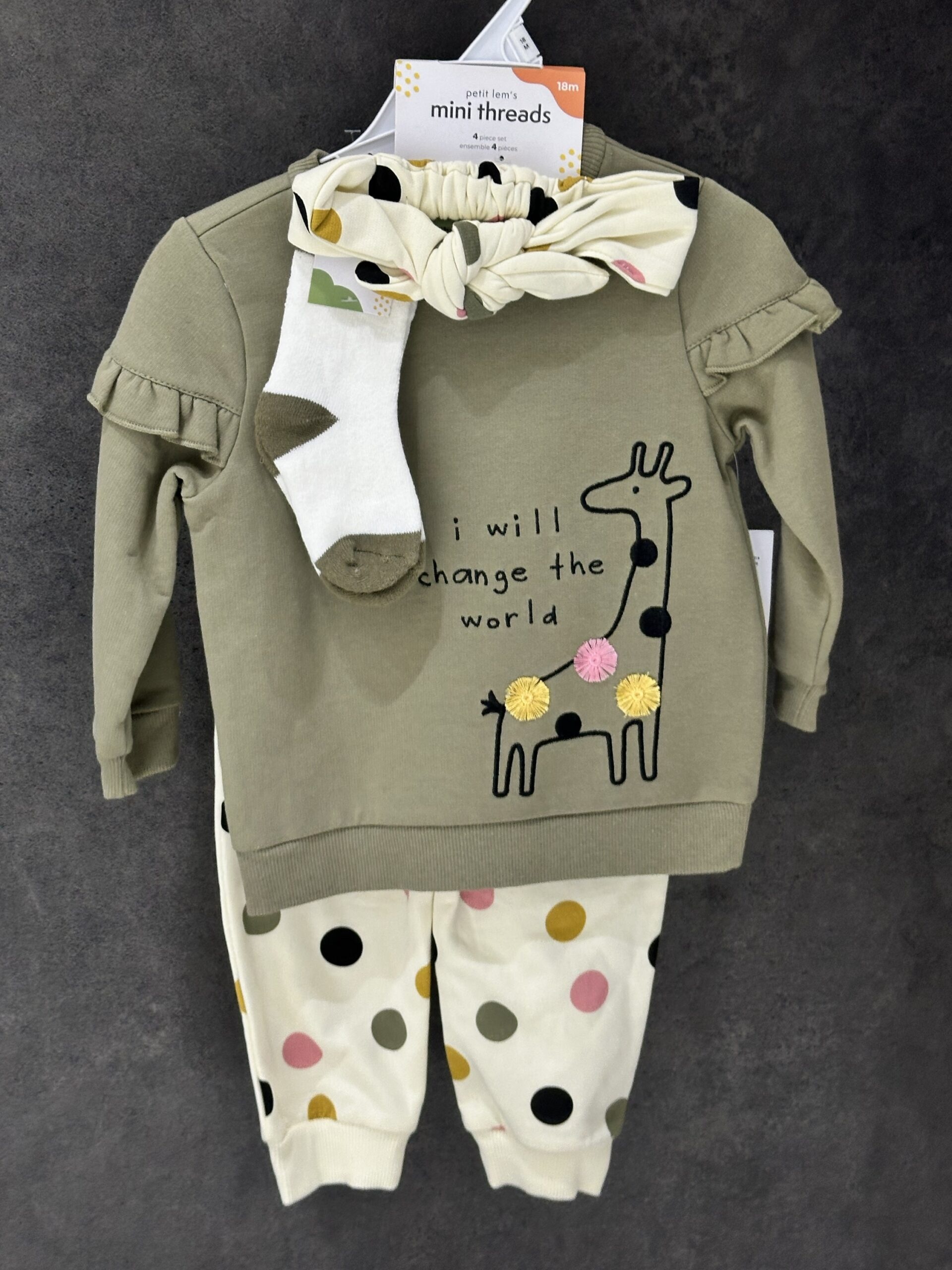 img_8847 4-Piece Outfit Set - Image 1