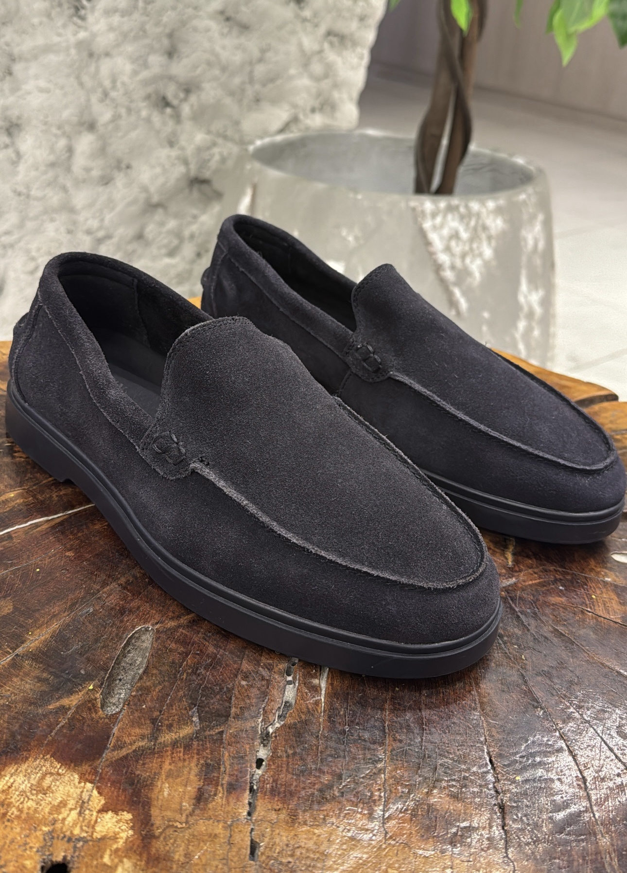 3ec8112e-00dc-4fb3-a28e-5cefcaf7d181 CASUAL LEATHER LOAFERS - Image 1