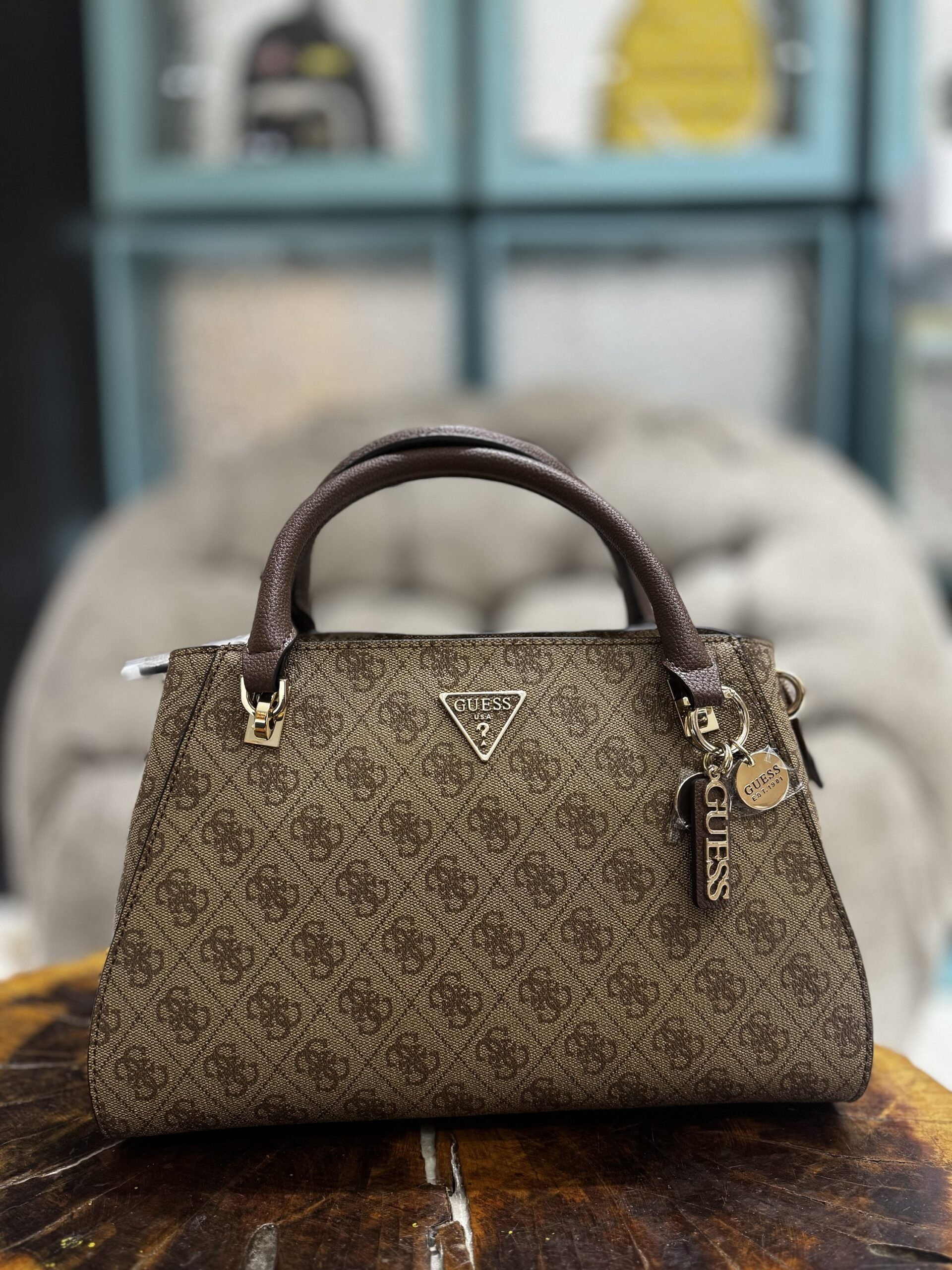 img_8469 GUESS NOELLE II LUXURY SATCHEL BAG - Image 1