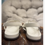 ELVIA BONE LEATHER THONG SANDAL - Image 6