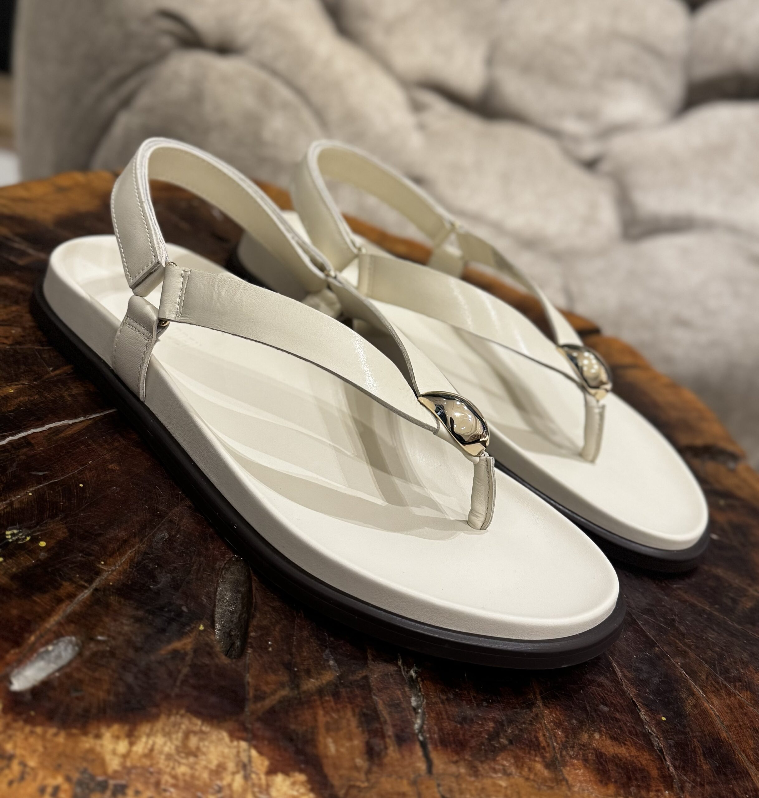 img_9627-4 ELVIA BONE LEATHER THONG SANDAL - Image 1