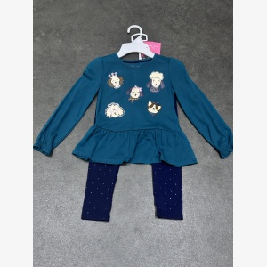 two-piece clothing set