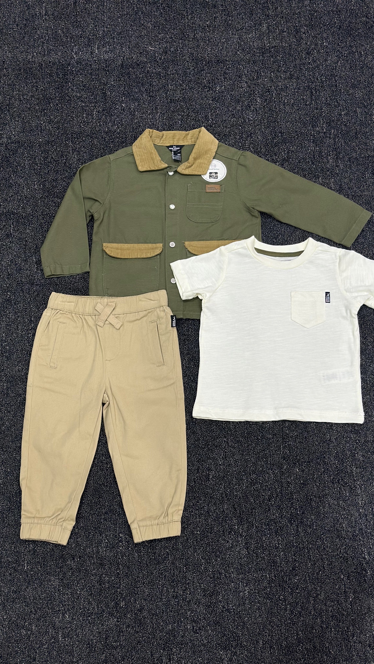 435de93c-f030-41ec-9112-b2c231b501c3-4 boys' 3-piece casual outfit set - Image 1