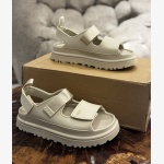 UGG GoldenGlow sandals