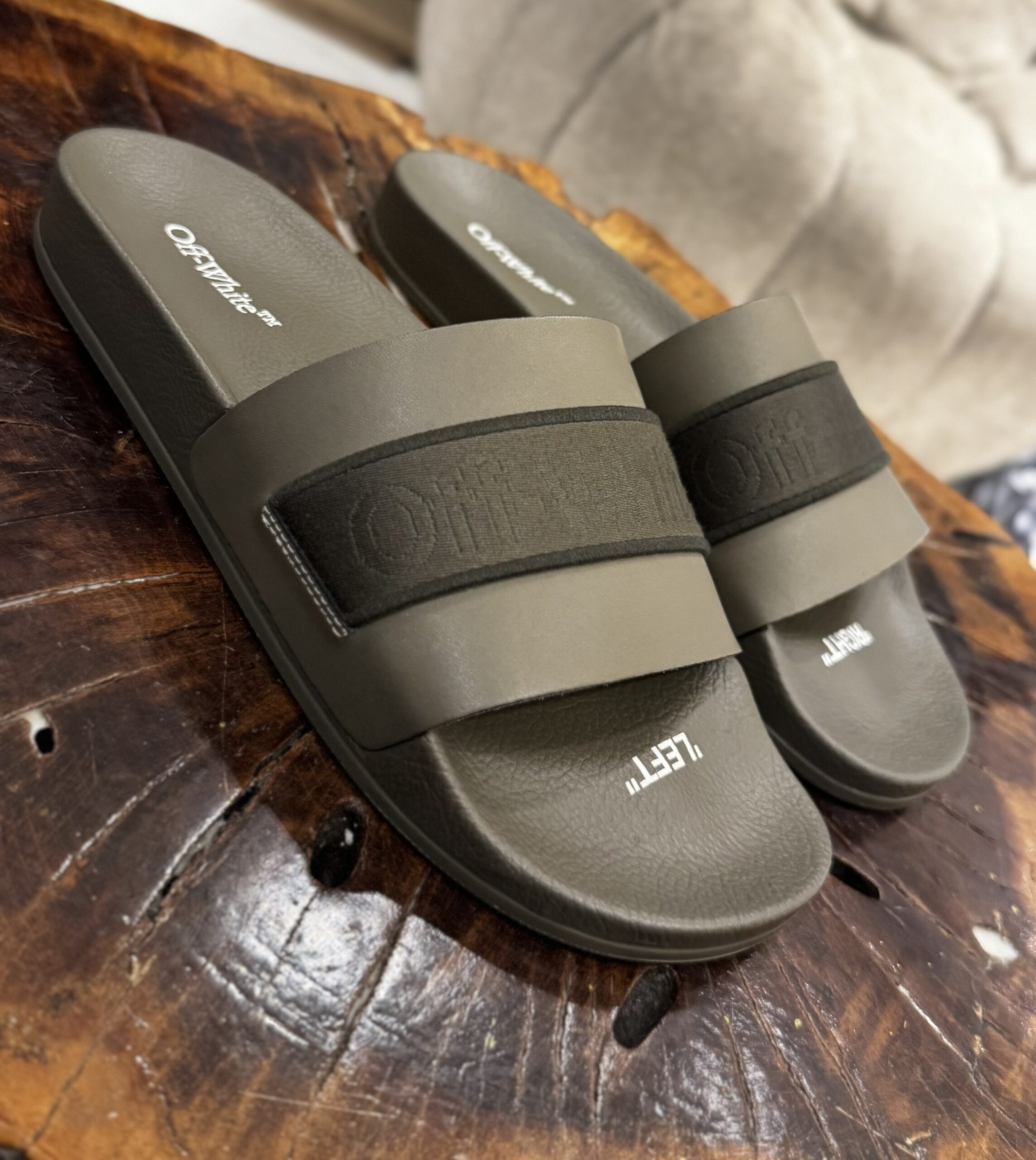 img_2033 OFF-WHITE INDUSTRIAL BELT SLIDER SANDALS - Image 1