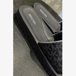 The MICHAEL Michael Kors Teagan Merrick 2 Kids' Sliders - Image 4