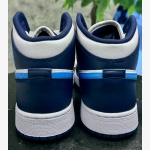 Air Jordan 1 Mid (GS) - Image 4