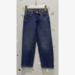 Zara: Baggy  straight fit Jeans. 