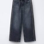 Zara: Kids Girls’ Wide-Leg Jeans with Chain Details