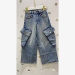 Zara :Girls Wide-Leg Denim Cargo Jeans with Pockets - Image 2